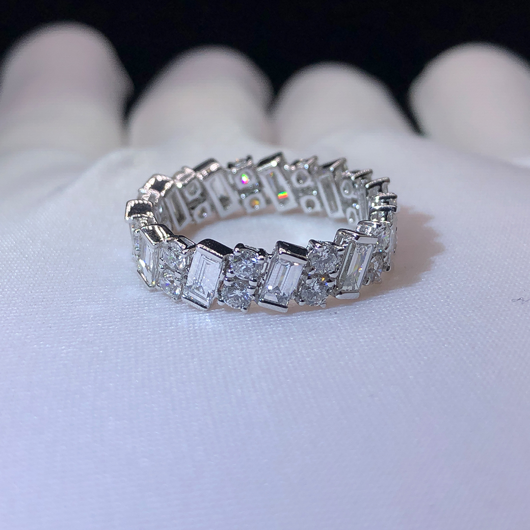 Cartier 18K White Gold Diamond Reflection de Cartier Wedding Ring H4409752