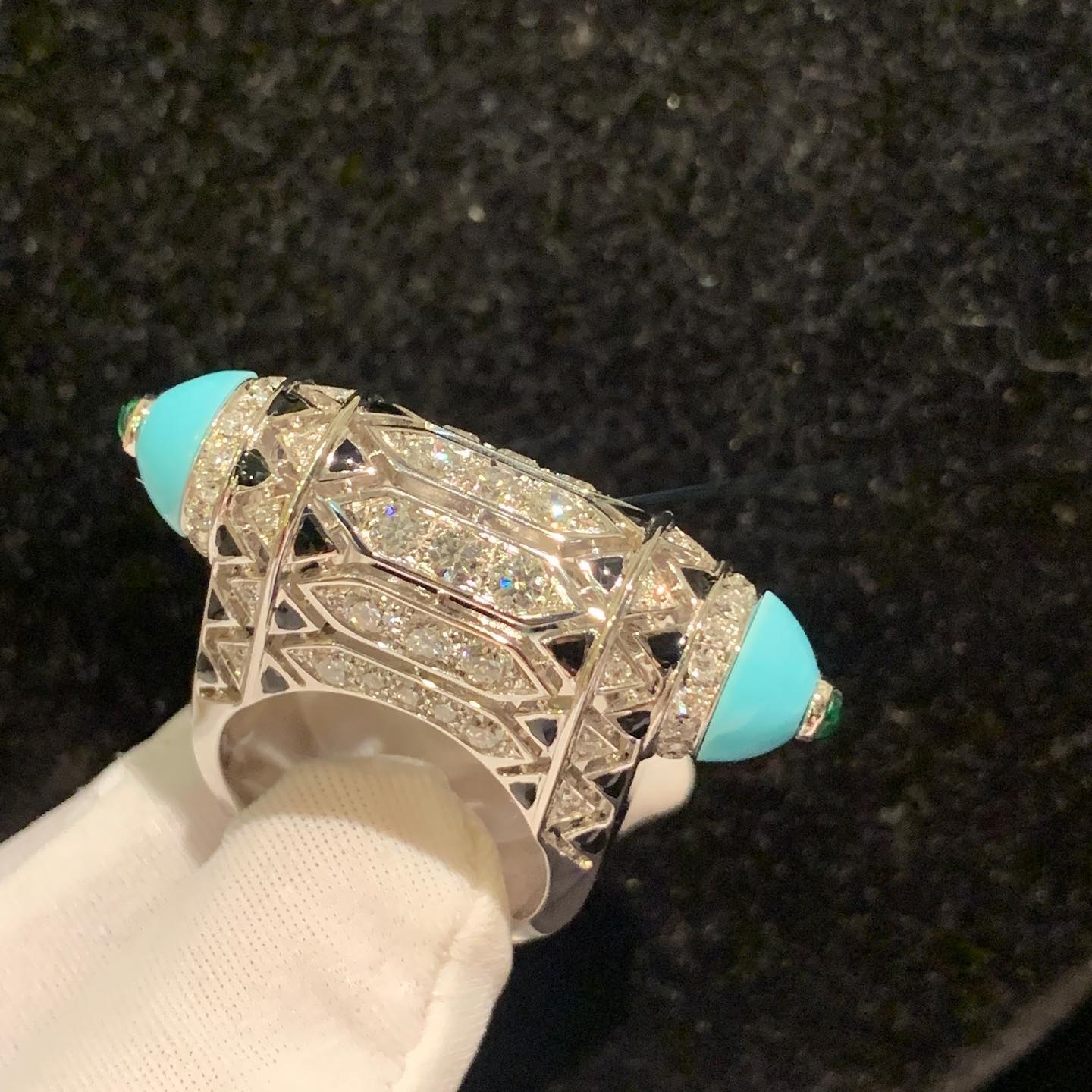 Cartier 18K White Gold Geometry Contrast Turquoise Emeralds Diamonds Art-Deco Inspired Ring H4350300