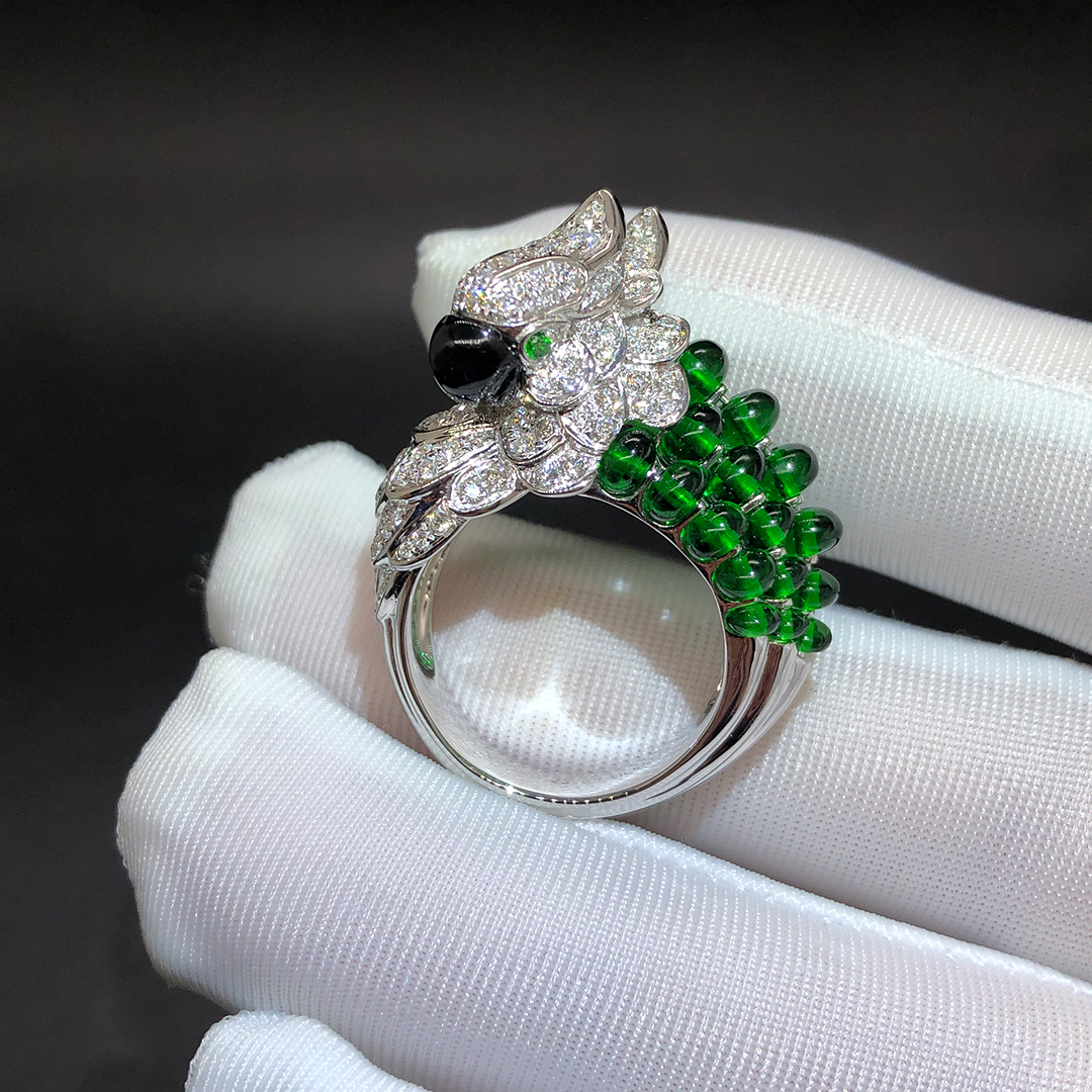 Cartier 18k White Gold Pave Diamonds Les Oiseaux Liberes Emeralds Parrot Ring H4312100