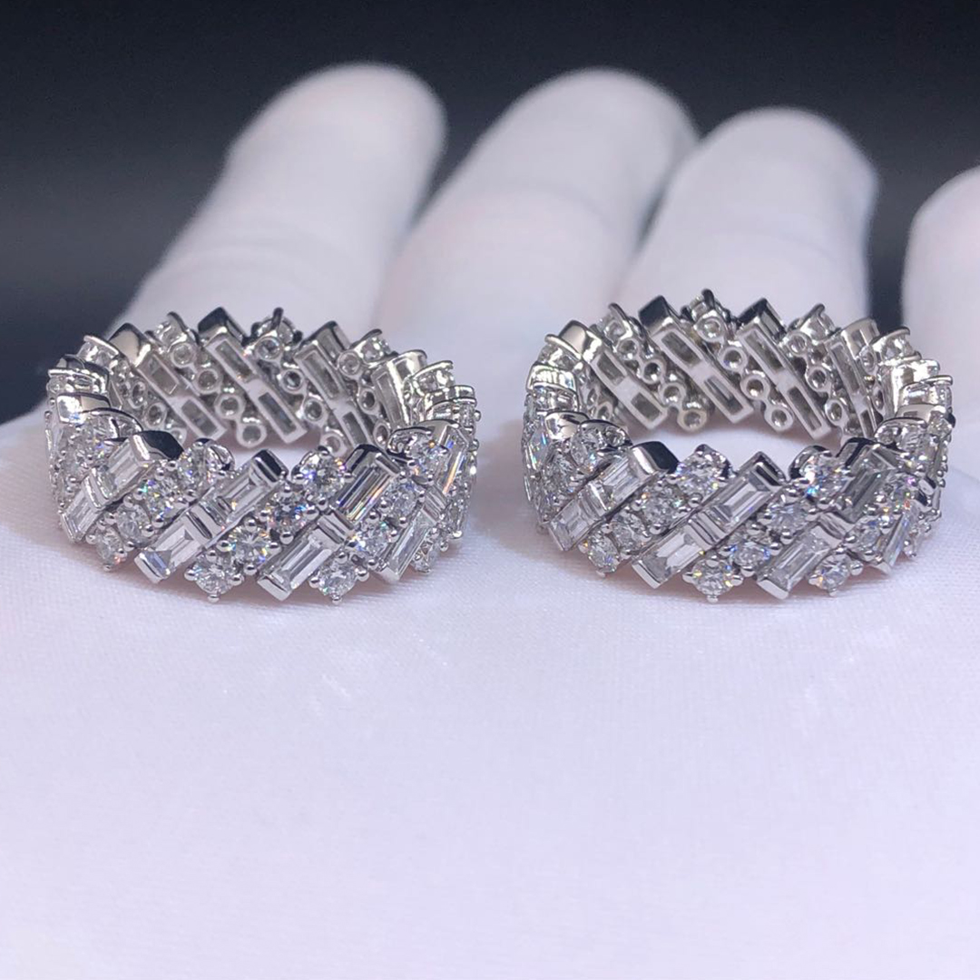 Cartier 18k White Gold Reflection de Cartier Double Row Diamonds Wedding Band Ring N4249952