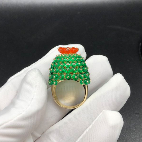 Cartier Cactus de Cartier Carnelians Emeralds Diamonds 18K Yellow Gold High Jewelry Ring H4323300