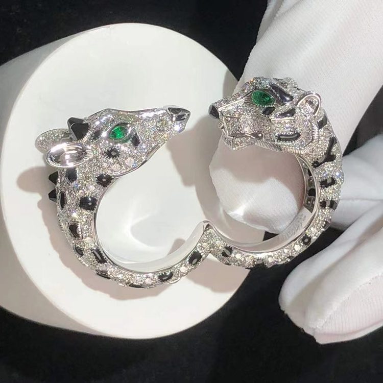 Cartier Indomptables de Cartier Tiger and Giraffe 18k White Gold Pave Diamonds Two-finger Ring H4393300