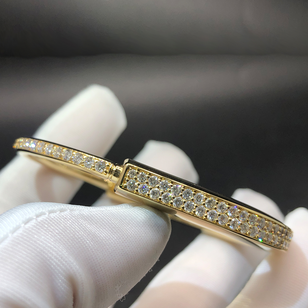 Tiffany & Co. 18k Yellow Gold Full Pavé Diamonds Lock Bangle Bracelet 70158213