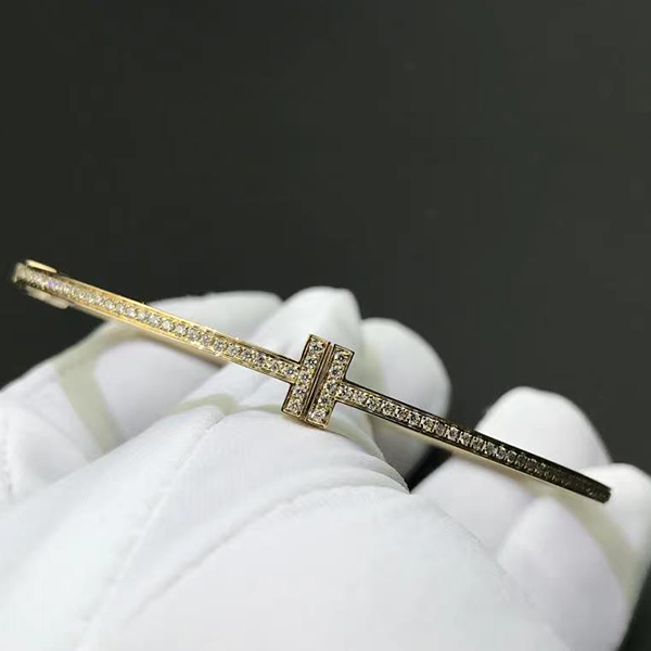 Tiffany & Co. 18k Yellow Gold Pave Diamond T Hinged Wire Bangle Bracelet 62272961