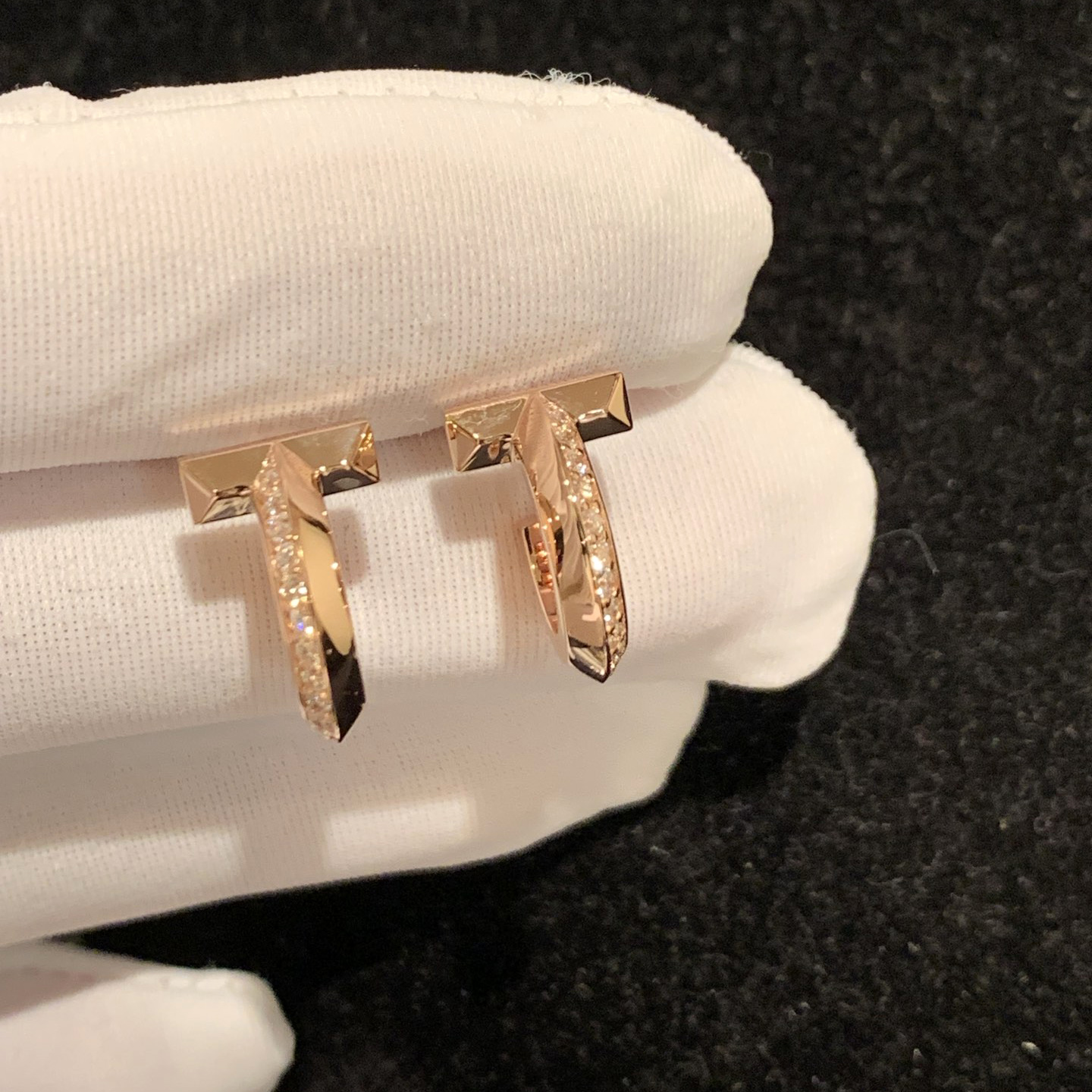 Tiffany & Co. 18K Rose Gold Diamonds T1 Hoop Earrings 69782981