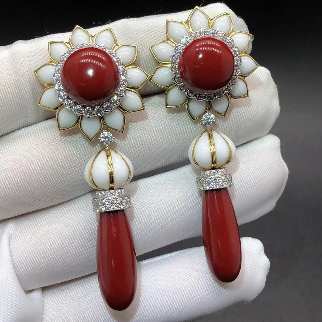 David Webb 18K Yellow Gold Platinum Red Coral Diamonds Drop Day To Night Dangling Earrings