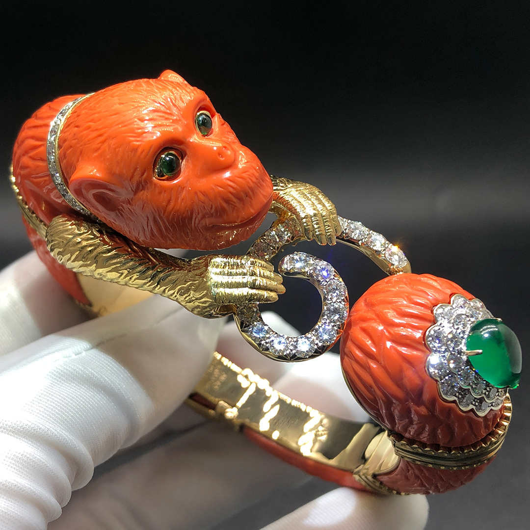 David Webb Caved Coral Diamonds Emerald 18k Yellow Gold and Platinum Monkey Bracelet