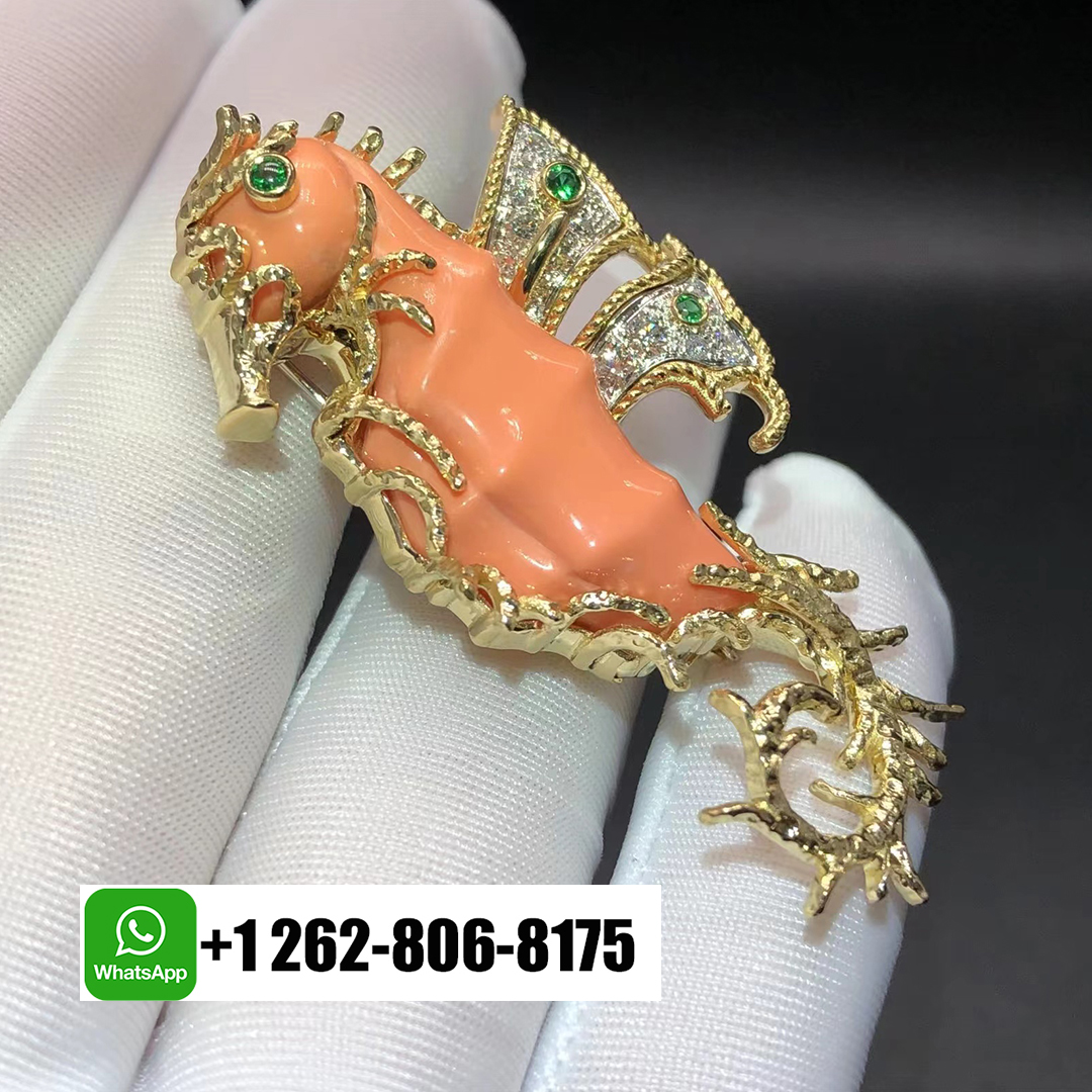 David Webb Diamonds Coral Platinum 18k Yellow Gold Seahorse Brooch Pin