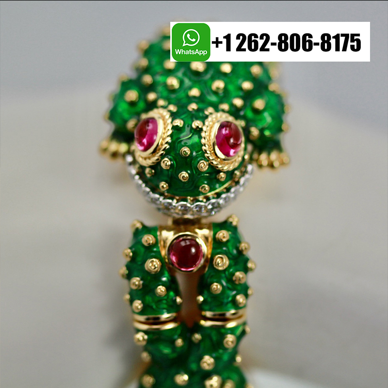 David Webb Green Enamel, Diamond And Ruby Platinum & 18K Yellow Gold Frog Bracelet 06722B