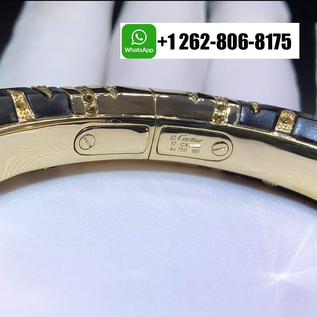 Cartier Sculpted Black Jasper Emeralds Orange Diamond Panthere de Cartier High Jewelry 18k Yellow Gold Bracelet H6018716