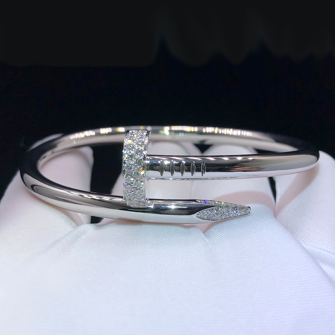 Cartier Juste Un Clou Diamonds Nail Large Model Bracelet 18k White Gold N6721617