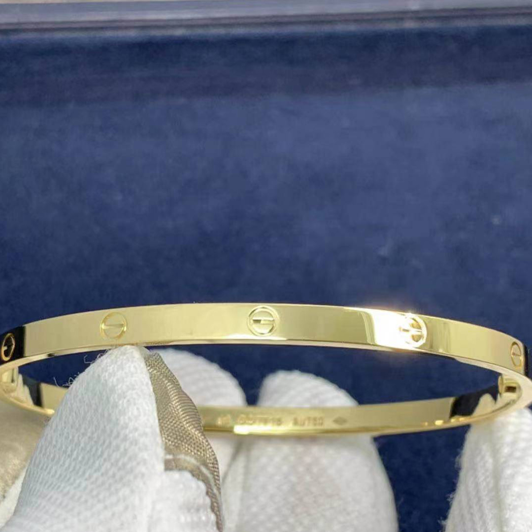 Cartier LOVE Small Model Bracelet Solid 18K Yellow Gold B6047517