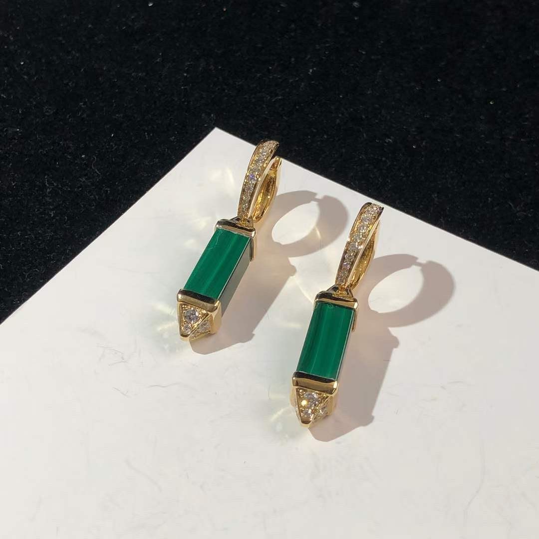Cartier Les Berlingots de Cartier Sleeper Diamonds & Malachite Drop Earrings 18k Yellow Gold B8301505