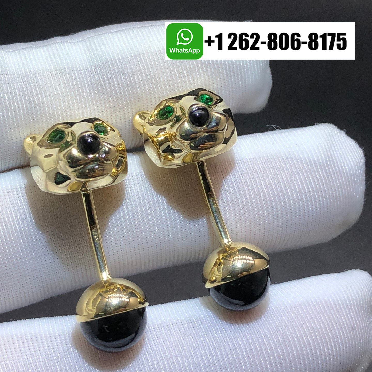 Panthere De Cartier Cufflinks in 18k Yellow Gold Onyx Emeralds