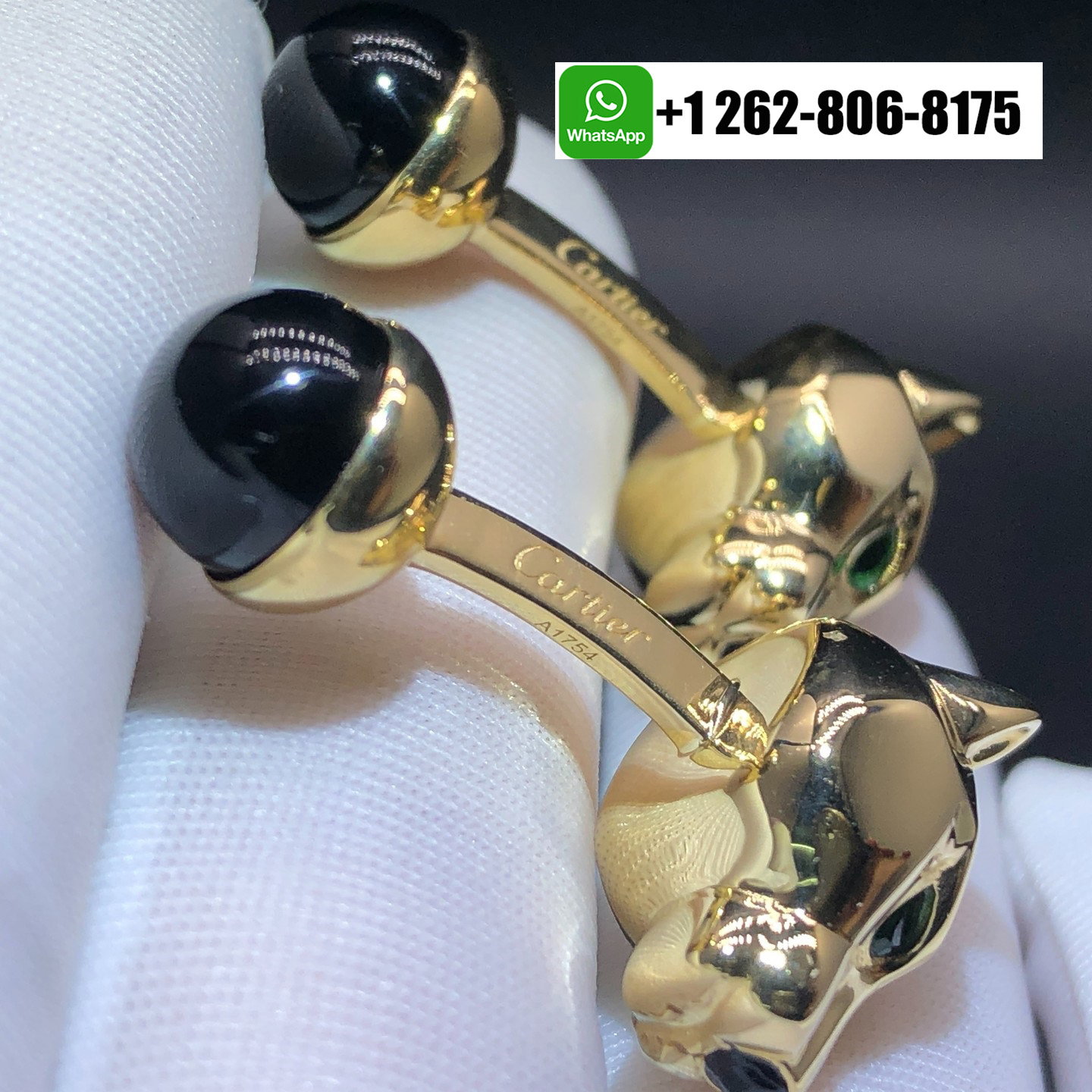 Panthere De Cartier Cufflinks in 18k Yellow Gold Onyx Emeralds