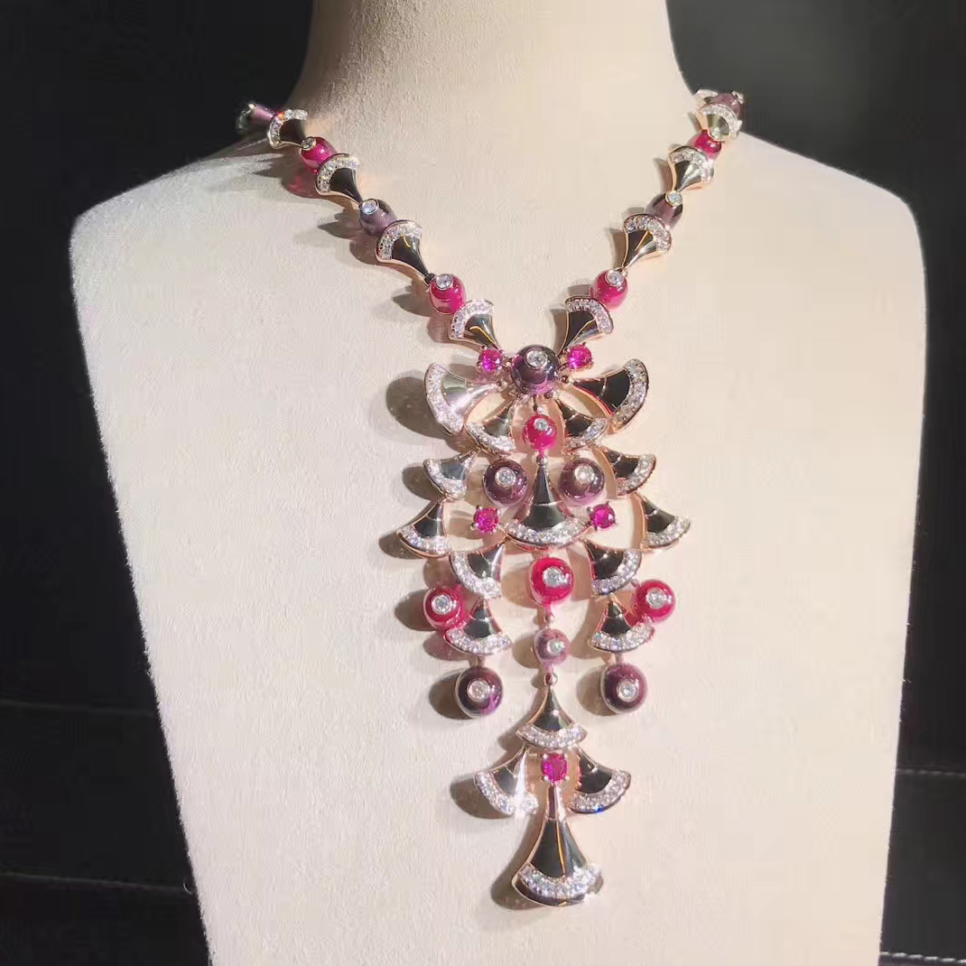 Bvlgari Amethyst, Pink Tourmaline and Diamond Divas Dream High Jewelry Necklace in 18k Rose Gold