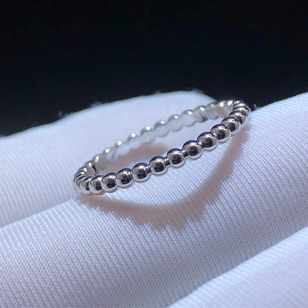 Van Clee & Arpels Perlée Pearls of Gold Small Model 18k White Gold Ring VCARPJME00