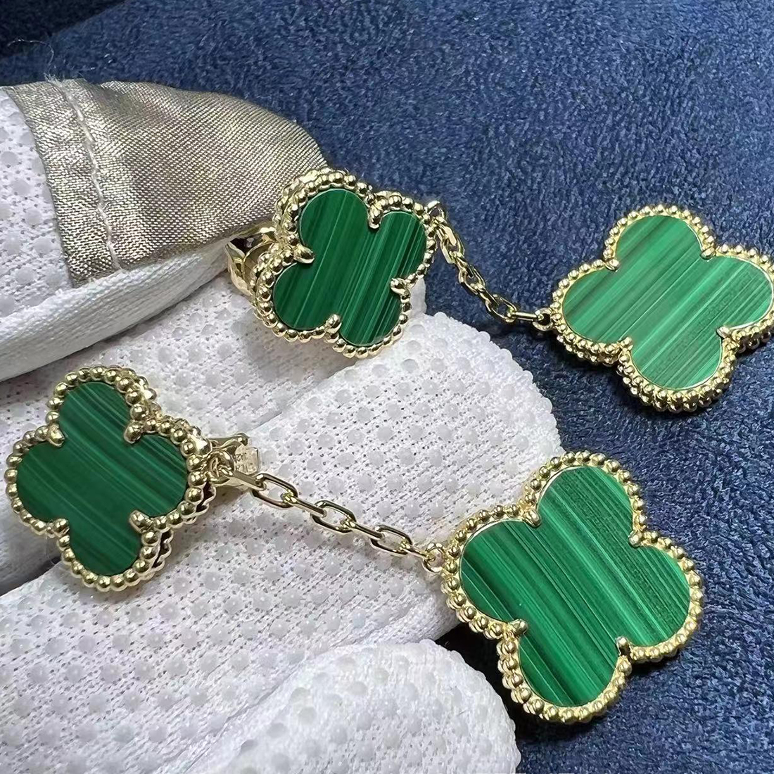 Van Cleef & Arpels Magic Alhambra 2 Motifs Malachite 18k Yellow Gold Earrings