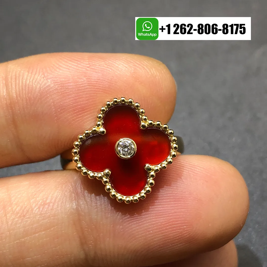 Van Cleef & Arpels Vintage Alhambra Diamond and Carnelian Ring 18k Yellow Gold VCARD40800