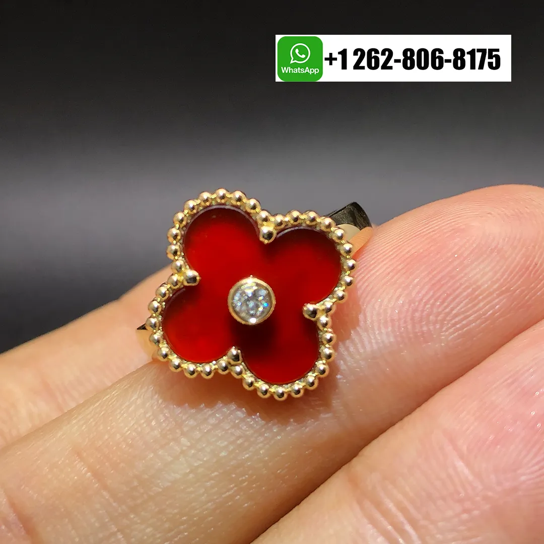 Van Cleef & Arpels Vintage Alhambra Diamond and Carnelian Ring 18k Yellow Gold VCARD40800