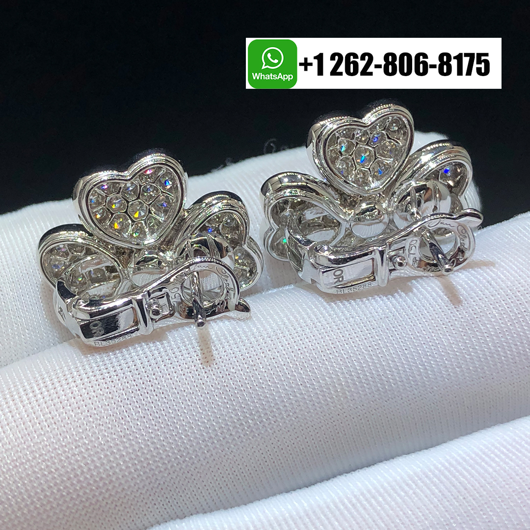 Van Cleef & Arpels Cosmos Earrings in 18k White Gold & Diamonds, Small Model