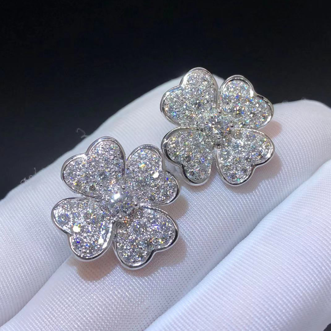 Van Cleef & Arpels Cosmos Earrings in 18k White Gold & Diamonds, Small Model