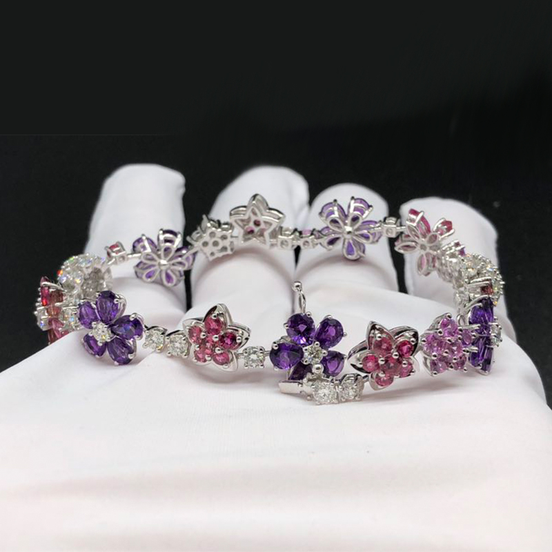 Van Cleef & Arpels Folie des Prés Diamond 18k White Gold Bracelet with Pink and Mauve Sapphires VCARP05C00